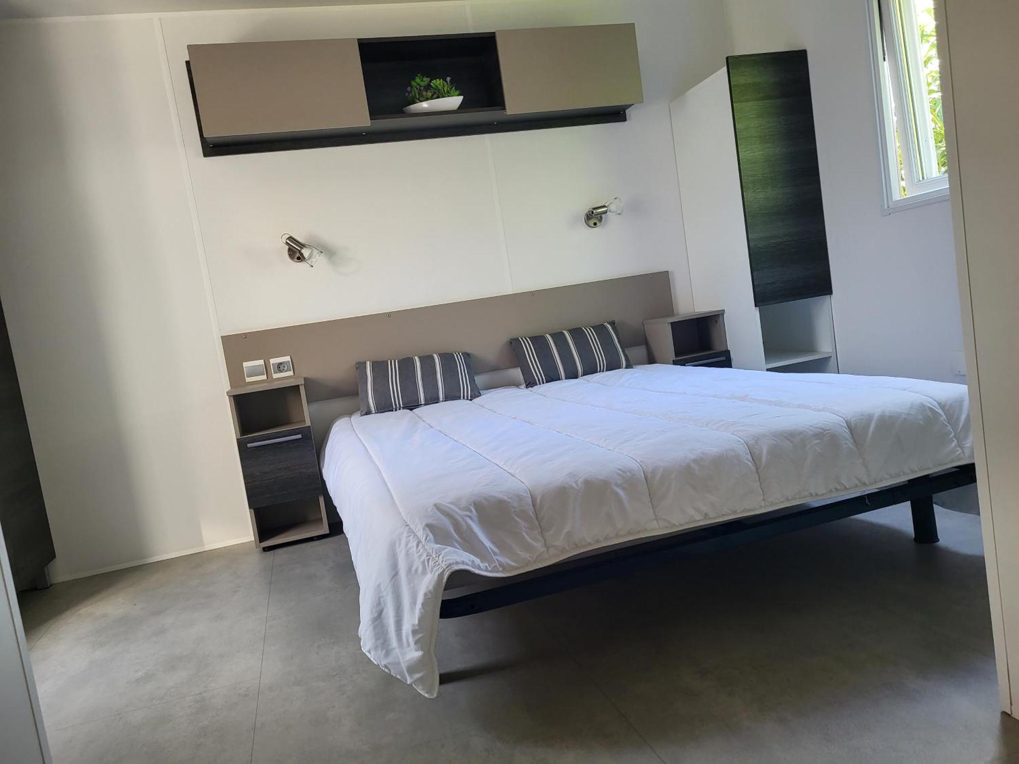 Fabuleux Mobil-Homme 4/6 Personnes Hotel Frejus Exterior photo