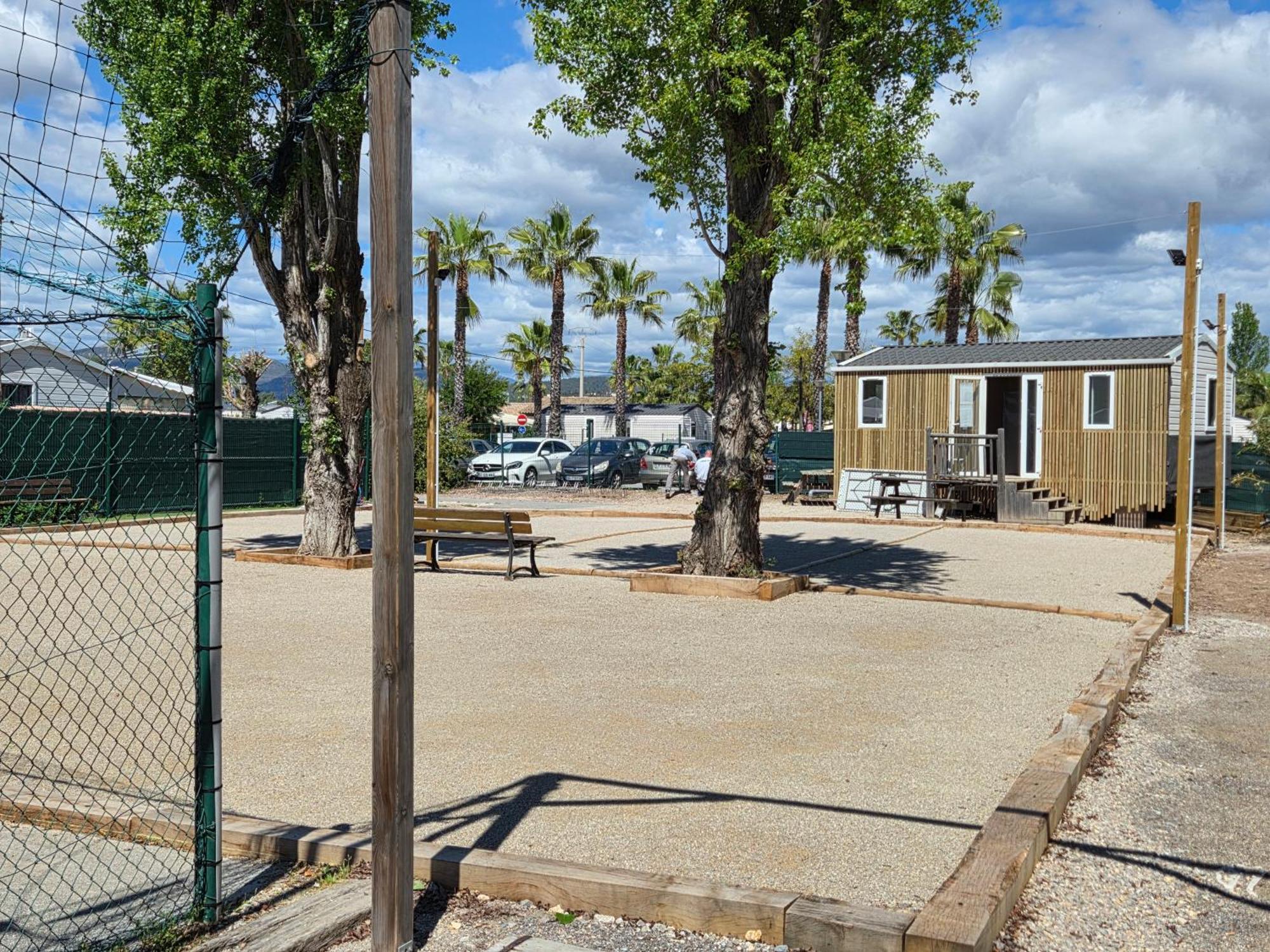 Fabuleux Mobil-Homme 4/6 Personnes Hotel Frejus Exterior photo