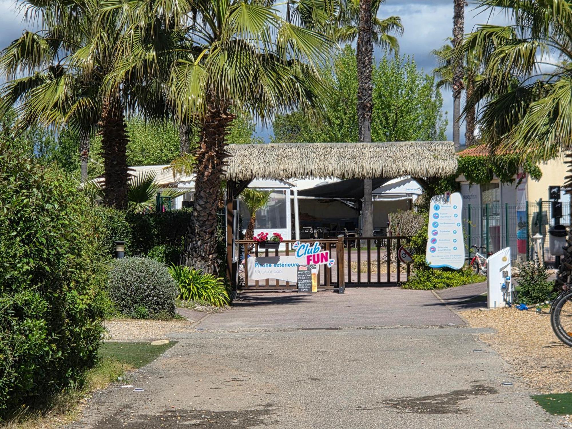 Fabuleux Mobil-Homme 4/6 Personnes Hotel Frejus Exterior photo